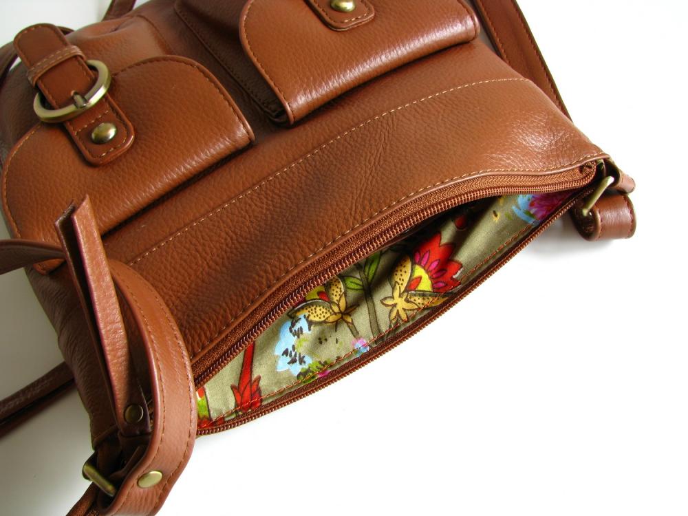 Brown Leather Pocket Messenger Bag on Luulla